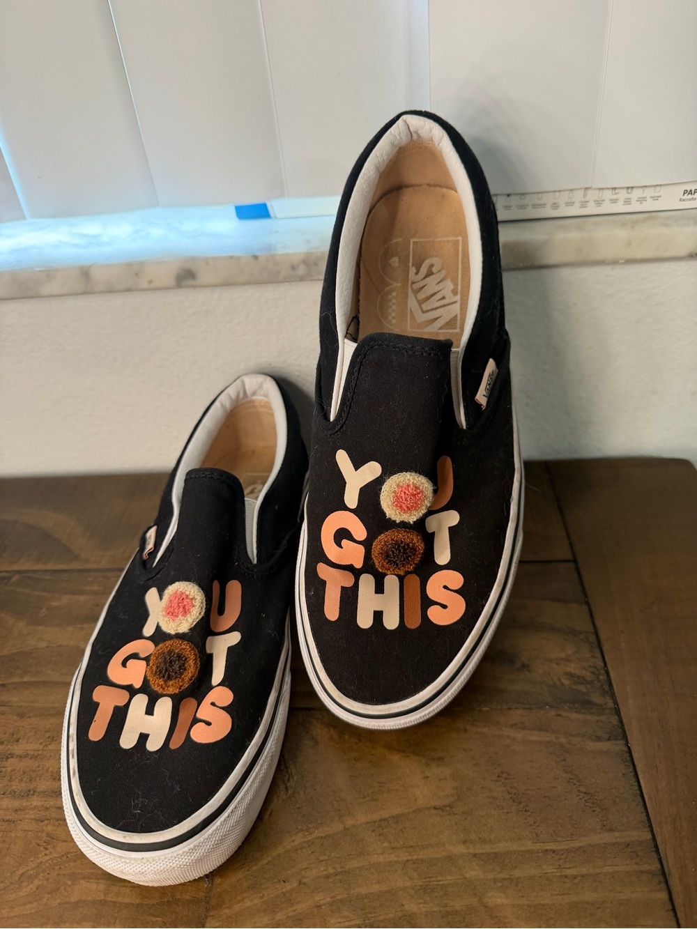Vans Classic Slip-On sneakers Breast Cancer Awareness "You Got This" M7 W8.5